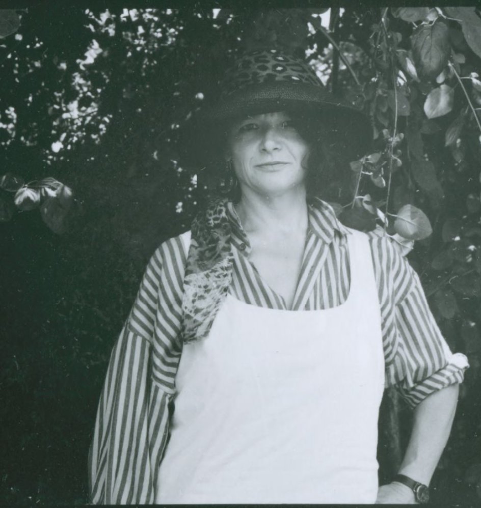 Anne Waldman photographed by Allen Ginsberg - a photo-portfolio - allenginsberg.org/2025/04/t-a-1-…