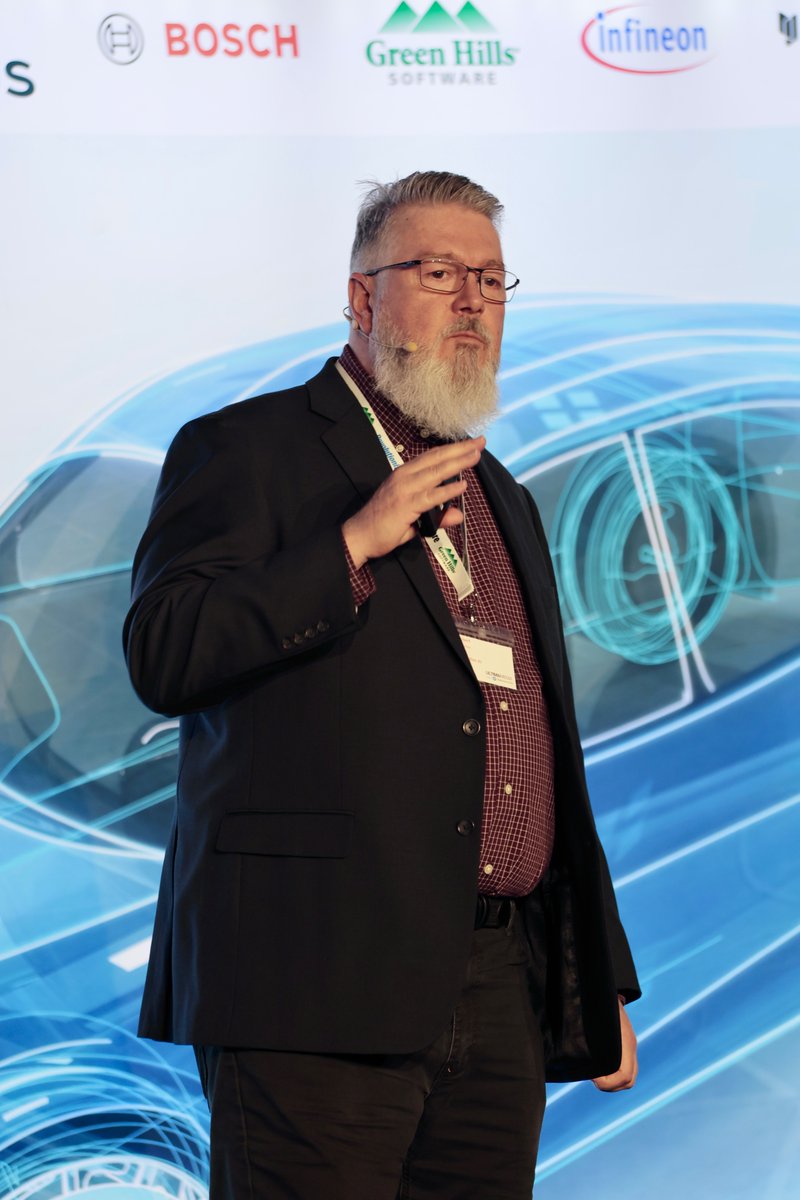 UntetherAI's tweet image. Thanks #ACC Detroit for an amazing conference!
@beach66's talk on "Energy-Efficient AI Inferencing for Automotive Computing" sparked great discussions on power optimization and real-world ADAS applications.
Learn more about our #auto optimized solutions: untether.ai/markets/automo…