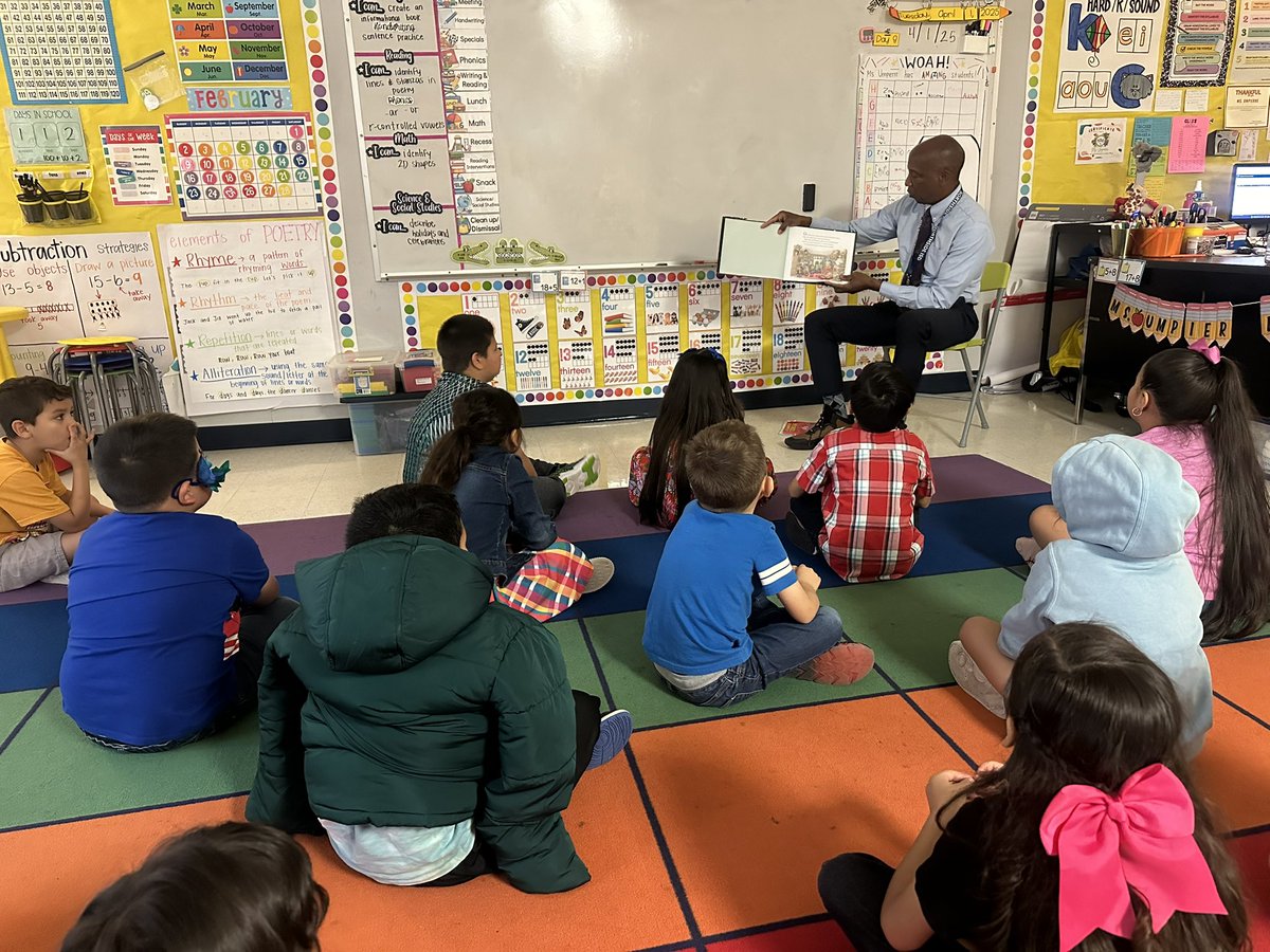 Madison Umpierre (@msumpierrenisd) on Twitter photo Thank you <a href="/bobbyblount22/">Bobby Blount</a> for coming out and reading to my kiddos! They enjoyed it so much! 🤩 <a href="/NISDMichael/">Michael Elementary</a> Thank you <a href="/bobbyblount22/">Bobby Blount</a> for coming out and reading to my kiddos! They enjoyed it so much! 🤩 <a href="/NISDMichael/">Michael Elementary</a>