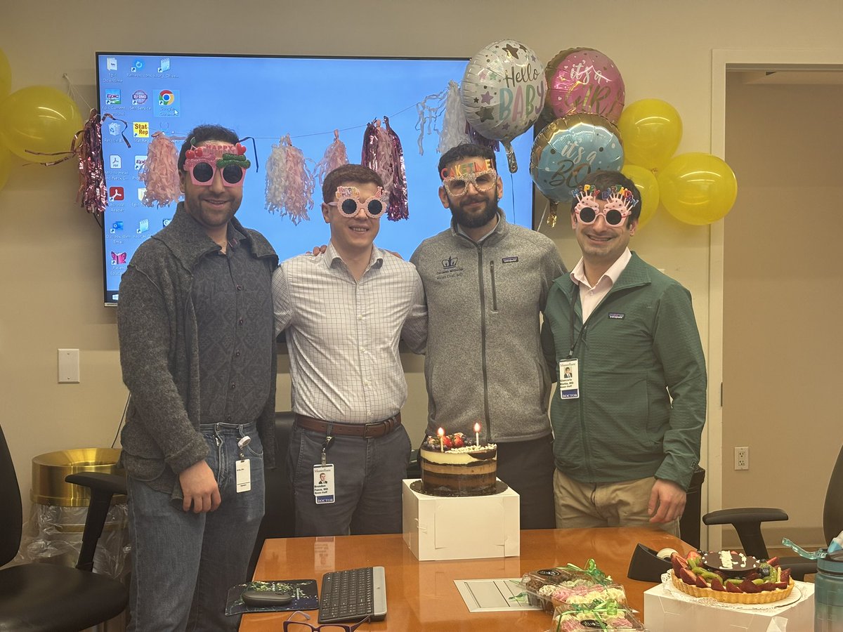 MonteHemeOnc's tweet photo. Happy birthday to our March and April fellows - Mark, Brendon, Matan, and Giancarlo 🤩🤩

Followed by our board review series in multiple myeloma by our attending/alumni Dr David Levitz🥸🥸

#whocanblowthecandlesoutfirst #makeawish🌟🌟💫💫 https://t.co/ObS9uALaPw