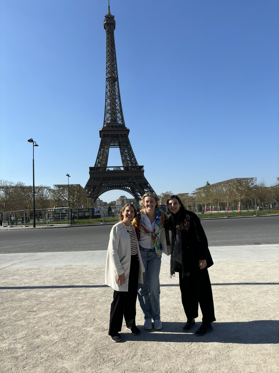 avakershner's tweet photo. Been studying the French culture and language for years and finally got to go to Paris for my 25th birthday (today). The two broadcasters I watched all the time just happened to be filming at the Eiffel Tower today!! Merci to @FloVilleminot @GenieGodula https://t.co/1ppER9NkFq