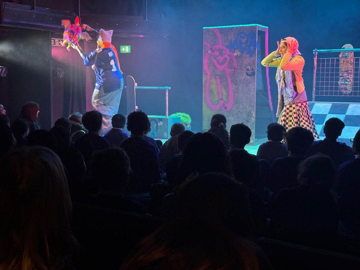 Park Academy (@parkacad) on Twitter photo Our pupils had a fantastic opportunity to visit the Polka Theatre to watch a powerful play that beautifully tied into their PSHE learning. The performance sparked discussions around empathy, emotions and making positive choices. #Enrichment #Theatre <a href="/thesteptrust/">STEP Academy Trust</a> Our pupils had a fantastic opportunity to visit the Polka Theatre to watch a powerful play that beautifully tied into their PSHE learning. The performance sparked discussions around empathy, emotions and making positive choices. #Enrichment #Theatre <a href="/thesteptrust/">STEP Academy Trust</a>