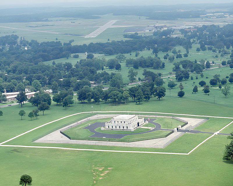 At the end of April, we will conduct an investigation at Fort Knox to verify that all of America’s gold reserves remain secure. If I invited you to join, would you attend?

A. Yes
B. No