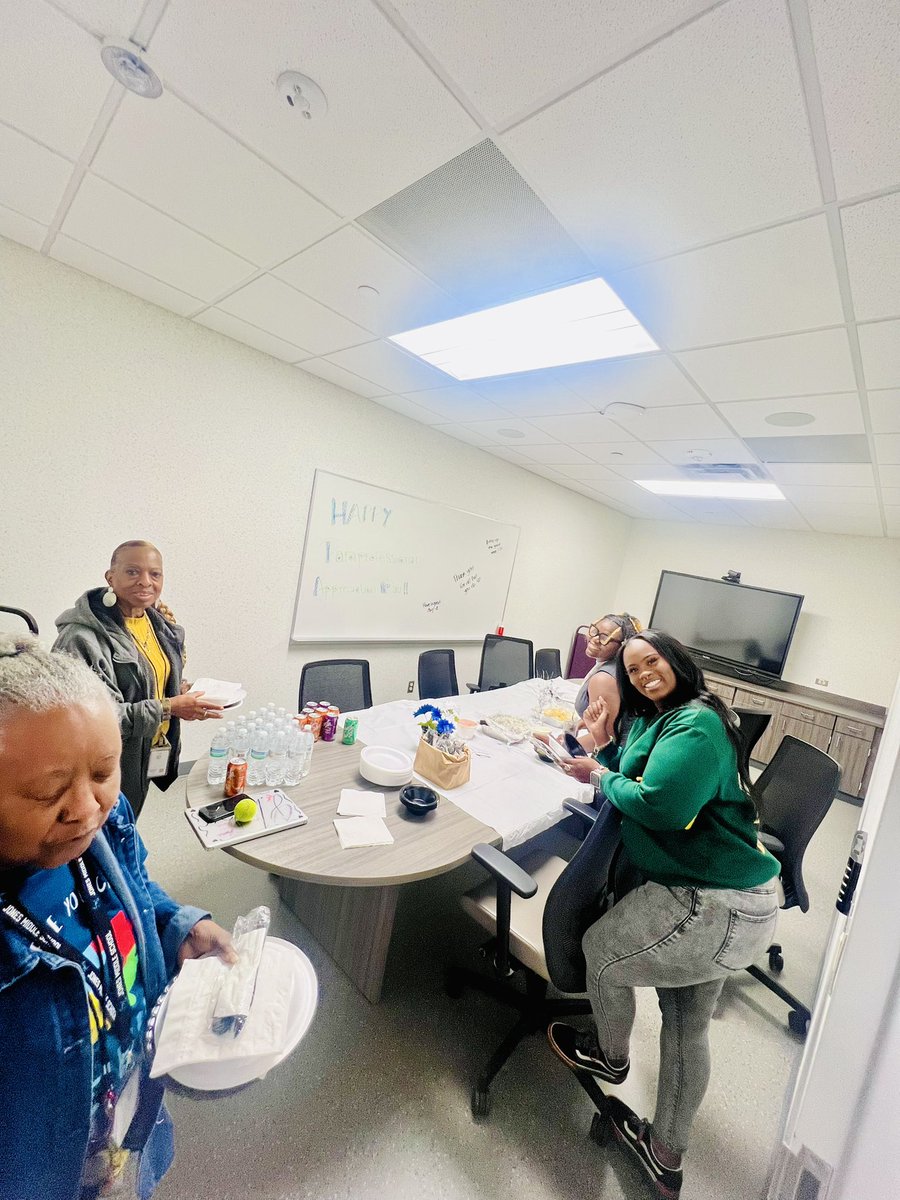 Dr. Torrance Brooks (@drbrooks_2023) on Twitter photo Today we celebrated our amazing Paraprofessionals <a href="/JonesMS_AISD/">JonesMSToros</a>. Thank you to all of our Paraprofessionals for their hard work and dedication for our students <a href="/JonesMS_AISD/">JonesMSToros</a>. <a href="/EliaMartinez02/">Elia Martinez</a> Today we celebrated our amazing Paraprofessionals <a href="/JonesMS_AISD/">JonesMSToros</a>. Thank you to all of our Paraprofessionals for their hard work and dedication for our students <a href="/JonesMS_AISD/">JonesMSToros</a>. <a href="/EliaMartinez02/">Elia Martinez</a>