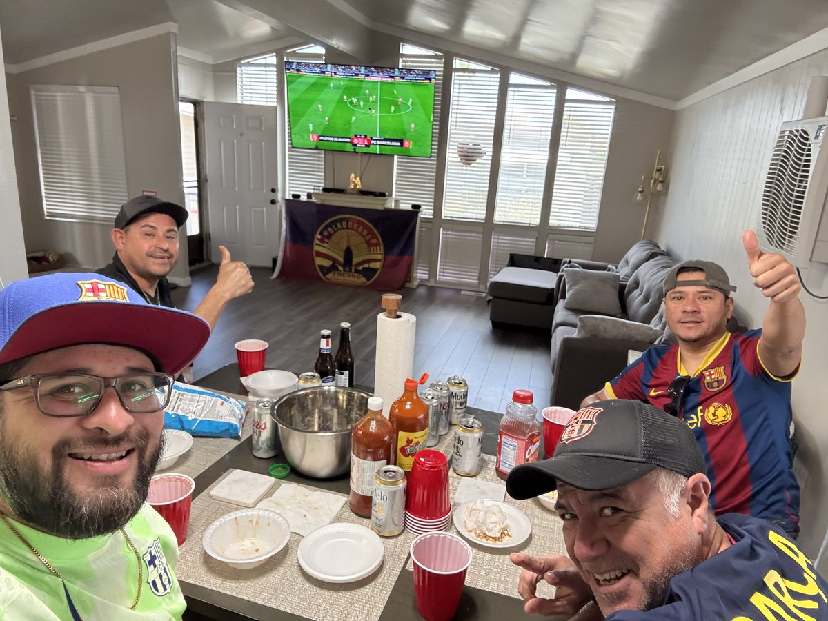 Penya Blaugrana Fresno (@fcb_fresno) on Twitter photo Saludos de la Penya Blaugrana de Fresno, California! Queremos Una Final Mas!!!
VISCA EL BARÇA! 💙❤️ <a href="/ESPNMarioKempes/">Mario Kempes</a> <a href="/mauriciopedroza/">mauricio pedroza</a> <a href="/fernandopalomo/">Fernando Palomo ESPN®️</a> <a href="/RichardMendezTV/">Richard Mendez ®️</a> <a href="/DonBisca/">Eduardo Biscayart</a> <a href="/moillorens/">moisESPN</a> <a href="/Rortiz_ESPN/">Ricardo Ortiz</a> <a href="/ESPNDeportes/">ESPN Deportes</a> <a href="/LaLiga/">LALIGA</a> #BarçaAtletico Saludos de la Penya Blaugrana de Fresno, California! Queremos Una Final Mas!!!
VISCA EL BARÇA! 💙❤️ <a href="/ESPNMarioKempes/">Mario Kempes</a> <a href="/mauriciopedroza/">mauricio pedroza</a> <a href="/fernandopalomo/">Fernando Palomo ESPN®️</a> <a href="/RichardMendezTV/">Richard Mendez ®️</a> <a href="/DonBisca/">Eduardo Biscayart</a> <a href="/moillorens/">moisESPN</a> <a href="/Rortiz_ESPN/">Ricardo Ortiz</a> <a href="/ESPNDeportes/">ESPN Deportes</a> <a href="/LaLiga/">LALIGA</a> #BarçaAtletico