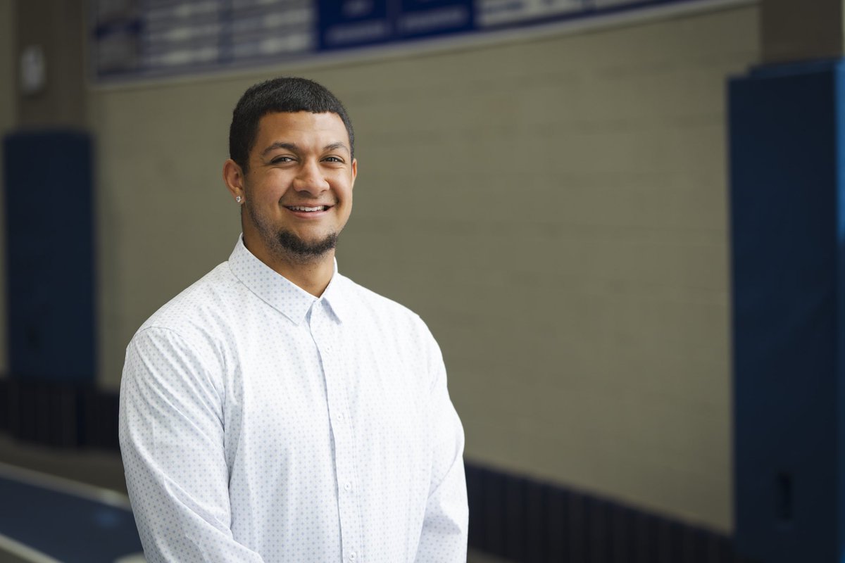 ictrueblue's tweet photo. From involvement leader to high school biology teacher, Trenton Terry ’24 found his purpose at Illinois College- building classroom management skills and forming lasting faculty connections.
Learn more about how IC prepares students to #GraduateREADY at https://t.co/MffQeDZOYZ https://t.co/St4OCZYfFk