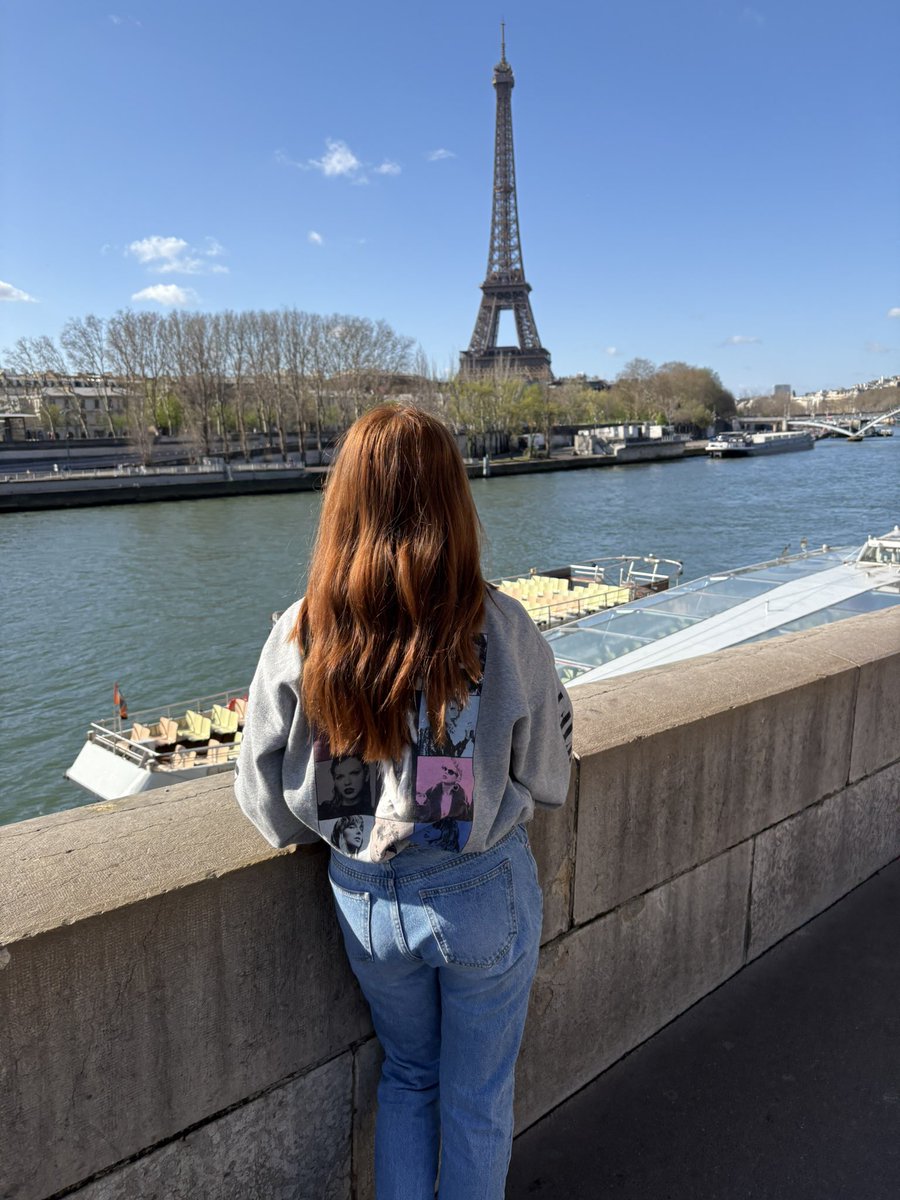 Taylissa13's tweet image. uhhh qrt if u like taylor swift 🤩
@taylorswift13 @taylornation13