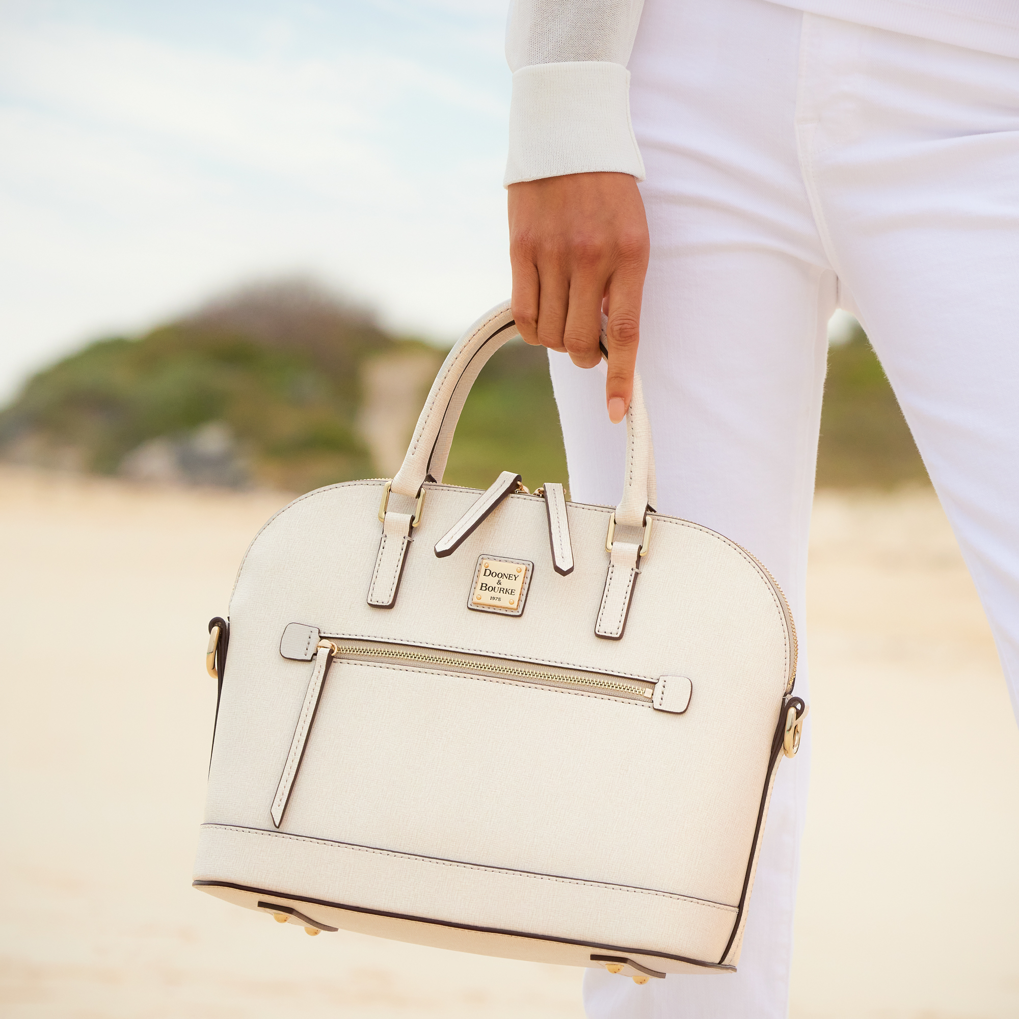 Dooney & Bourke (@dooneyandbourke) / X