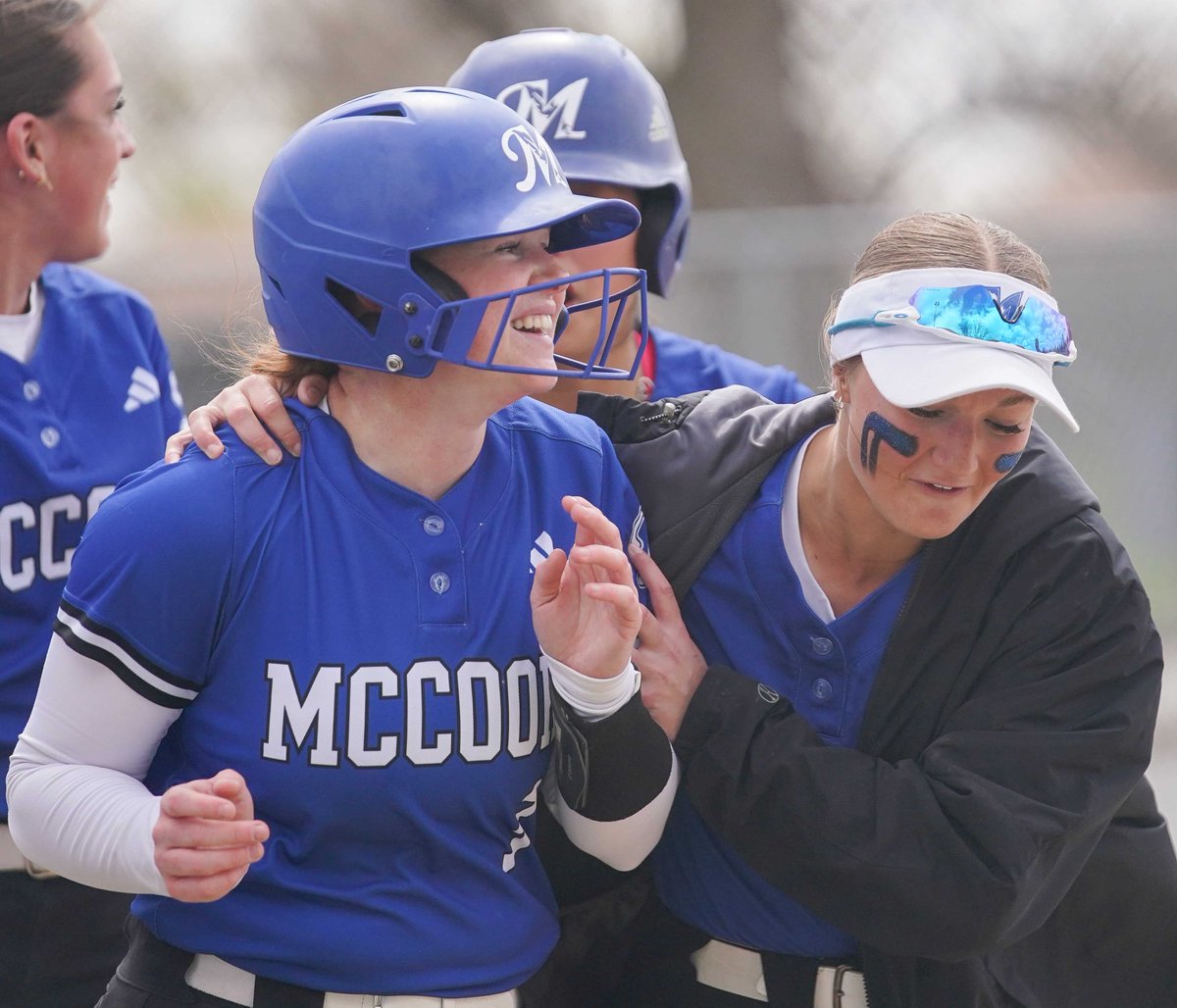 The MCC softball team won their 16th straight game Wednesday sweeping Central CC 10-0 and 12-0. The Lady Indians scored in every inning of both games, outhit Central 23-3 and didn't commit an error in either game.
mccookcc.prestosports.com/sports/sball/2…