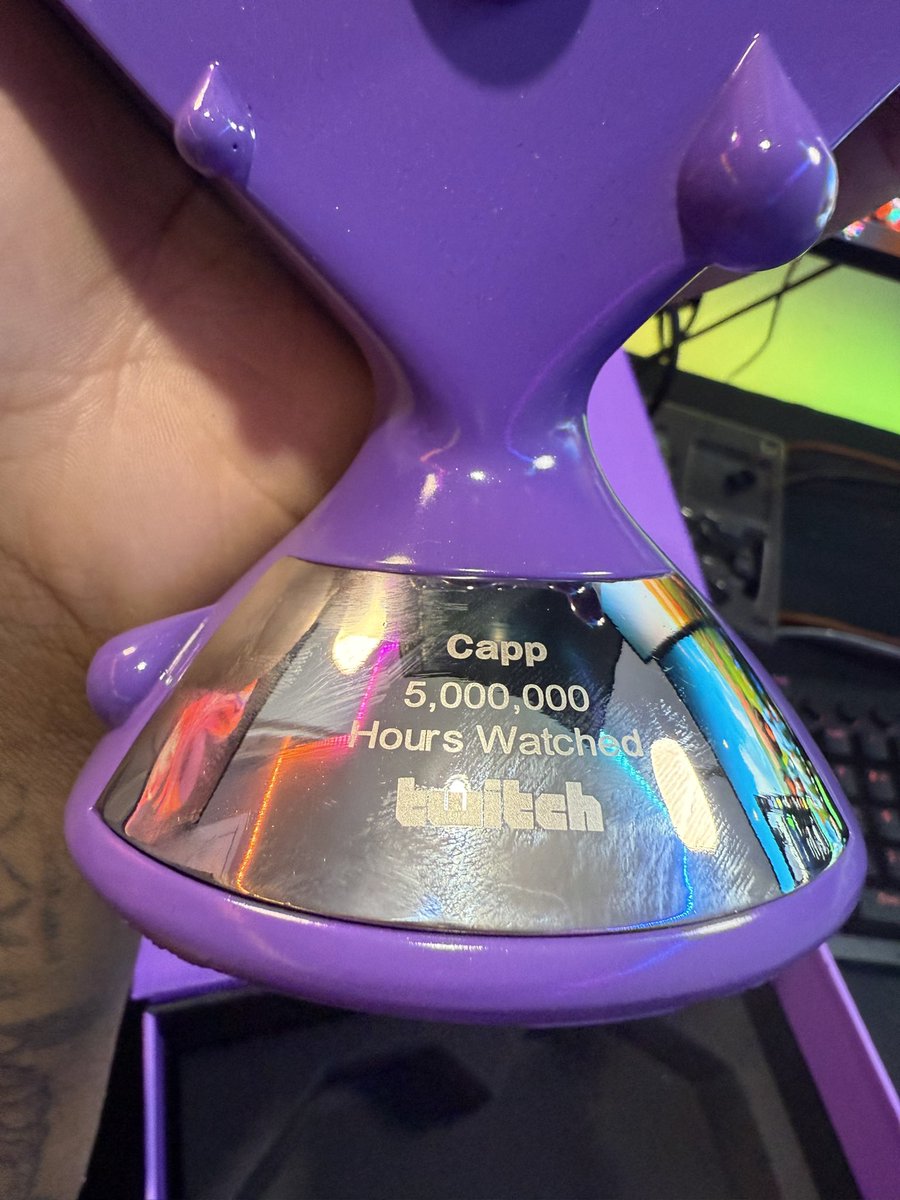 CapThaGod's tweet image. 5 mil 💜 preciate yall forever