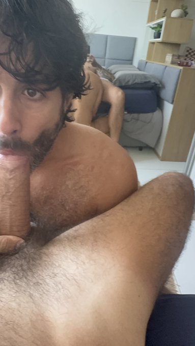 Need some tatted, bearded, big dick energy in your life? Got you covered with the always sexy @NewboldRafael