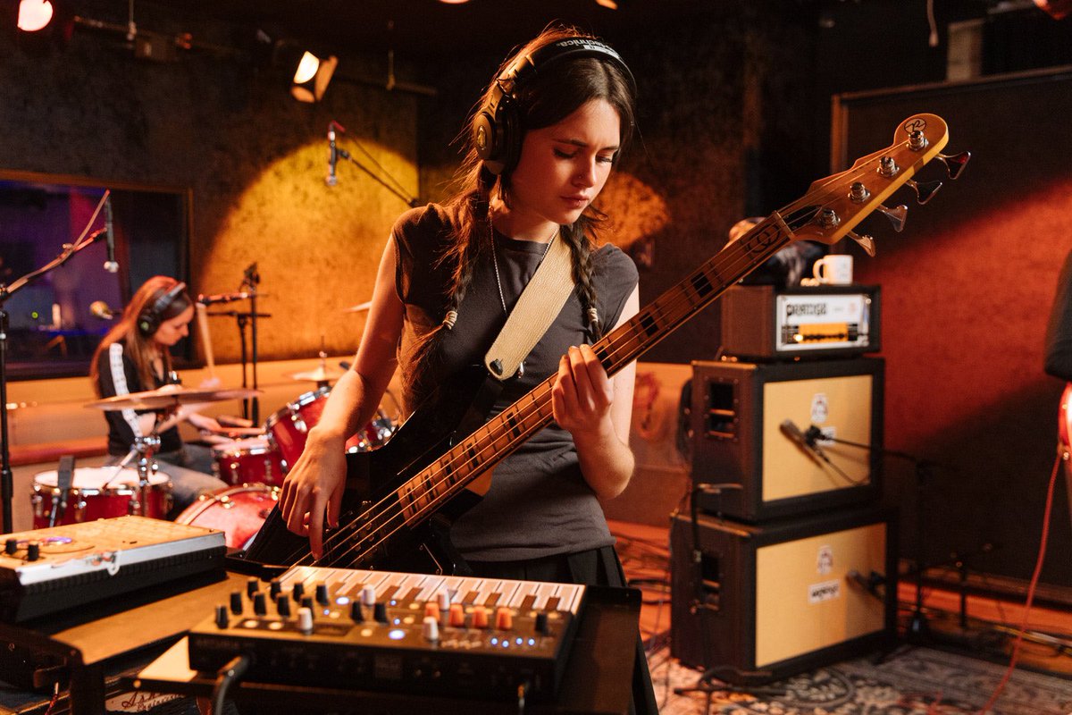 Hello Mary tweet media