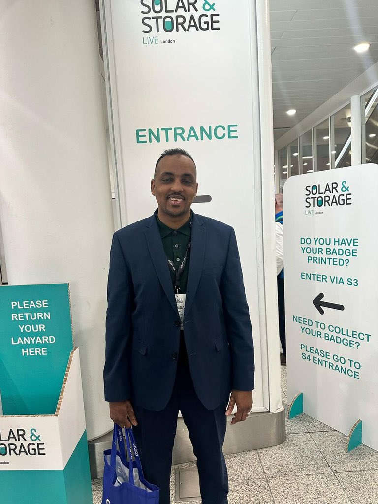 goodlightenergy's tweet photo. We were thrilled to participate in Solar & Storage Live  London 2025, engaging with industry leaders on the future of solar energy and sustainability. Our Director, @HamsaOsman13  represented Goodlight Energy, showcasing our commitment to delivering residential, commercial, and large-scale solar solutions that drive innovation and a cleaner future in Somalia and the region.

#GoodlightEnergy #SolarStorageLive #RenewableEnergy #SolarInnovation #Sustainability #Africa