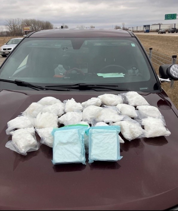 RamseySheriff's tweet image. If you bring death and destruction to our county, we will find you. We will arrest you. And we will try to send you to prison.
These are some of the stolen handguns and meth that our Violent Crime Enforcement Team has taken out of the hands of criminals over the past few weeks.