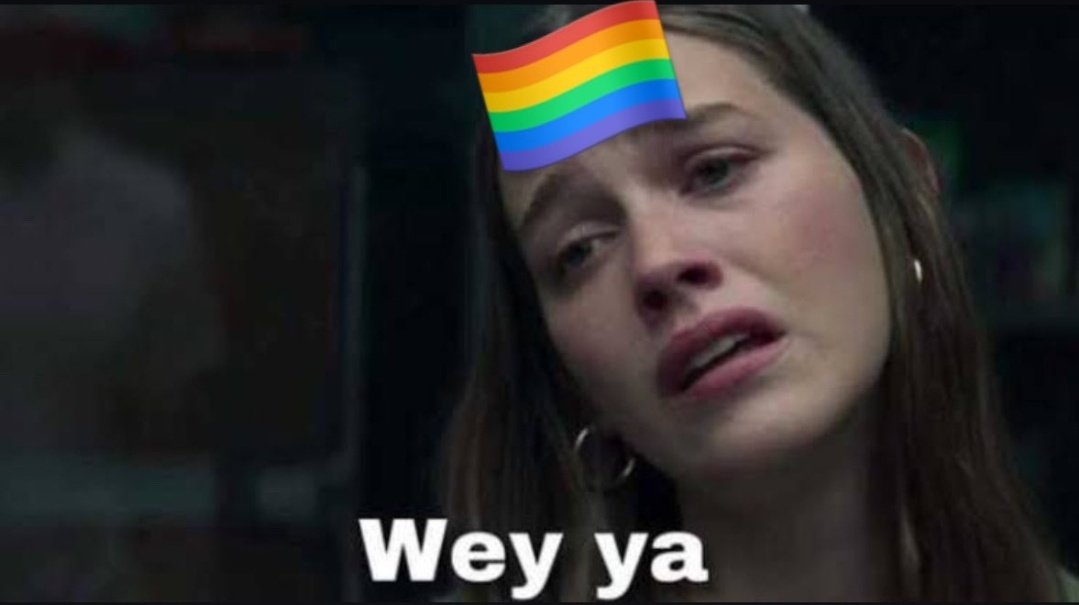 kasskbc's tweet photo. La cartera de todos los homosexuales en México después de los conciertos de @shakira @katyperry @ladygaga y ahora @DUALIPA https://t.co/G2gEpgdjYB