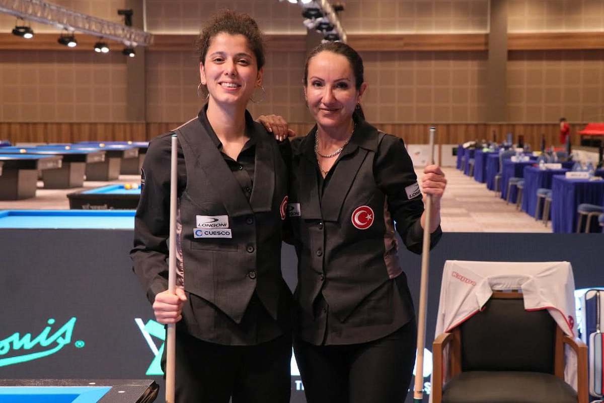 Avrupa Şampiyonuyuz 🏆🇹🇷

Danimarka’da düzenlenen 3 Bant Bilardo Milli Takımlar Avrupa Şampiyonası’nda ülkemizi temsil eden milli sporcularımız Gülşen Degener ve Güzin Müjde Karakaşlı, finalde Belçika'yı mağlup ederek şampiyonluğa ulaştı. 

Harikasın TAKIM! 👏🏻