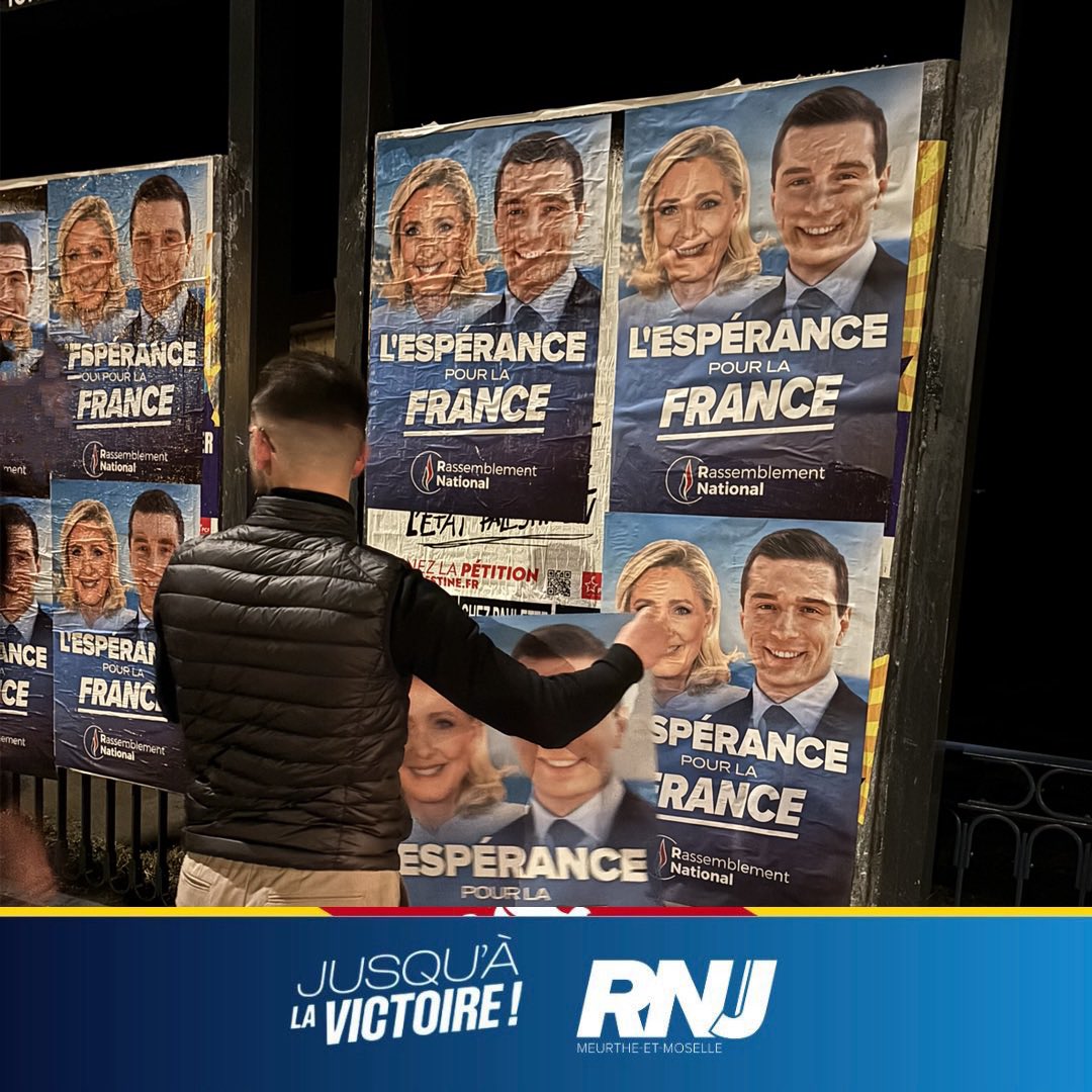 rnj_54's tweet image. 💪 Jeudi nous étions sur le terrain pour une opération collage dans la 5e circonscription de Meurthe-et-Moselle !

Notre mobilisation ne faiblit pas. 🔥

#RNJ54 #Mobilisation #MeurtheEtMoselle #OnLâcheRien #JeSoutiensMarine #SauvonsLaDémocratie