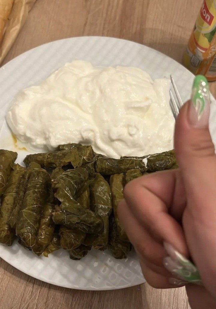 gay arkadaşım bana yaprak sarmış