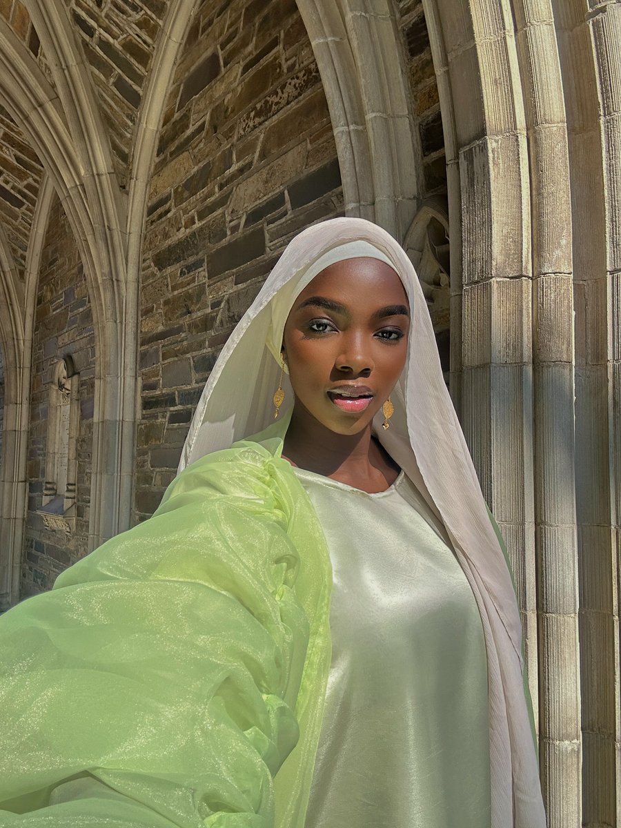 bintx___'s tweet image. Binta joliden 💚