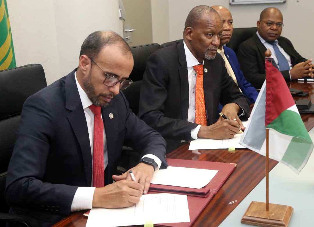 SADC Secretariat (@sadc_news) on Twitter photo ๐ฆ๐๐๐ ๐ฎ๐ป๐ฑ ๐ฆ๐ฎ๐ต๐ฎ๐ฟ๐ฎ๐๐ถ ๐๐ฟ๐ฎ๐ฏ ๐๐ฒ๐บ๐ผ๐ฐ๐ฟ๐ฎ๐๐ถ๐ฐ ๐ฅ๐ฒ๐ฝ๐๐ฏ๐น๐ถ๐ฐ/๐ช๐ฒ๐๐๐ฒ๐ฟ๐ป ๐ฆ๐ฎ๐ต๐ฎ๐ฟ๐ฎ ๐๐ถ๐ด๐ป ๐ฎ ๐ ๐ฒ๐บ๐ผ๐ฟ๐ฎ๐ป๐ฑ๐๐บ ๐ผ๐ณ ๐จ๐ป๐ฑ๐ฒ๐ฟ๐๐๐ฎ๐ป๐ฑ๐ถ๐ป๐ด, ๐บ๐ฎ๐ฟ๐ธ๐ถ๐ป๐ด ๐ฎ ๐๐ถ๐ด๐ป๐ถ๐ณ๐ถ๐ฐ๐ฎ๐ป๐ ๐บ๐ถ๐น๐ฒ๐๐๐ผ๐ป๐ฒ ๐ถ๐ป ๐๐๐ฝ๐ฝ๐ผ๐ฟ๐ ๐ผ๐ณ ๐๐ต๐ฒ ๐ฆ๐๐๐ ๐ฎ๐ป๐ฑ ๐ฆ๐ฎ๐ต๐ฎ๐ฟ๐ฎ๐๐ถ ๐๐ฟ๐ฎ๐ฏ ๐๐ฒ๐บ๐ผ๐ฐ๐ฟ๐ฎ๐๐ถ๐ฐ ๐ฅ๐ฒ๐ฝ๐๐ฏ๐น๐ถ๐ฐ/๐ช๐ฒ๐๐๐ฒ๐ฟ๐ป ๐ฆ๐ฎ๐ต๐ฎ๐ฟ๐ฎ ๐๐ถ๐ด๐ป ๐ฎ ๐ ๐ฒ๐บ๐ผ๐ฟ๐ฎ๐ป๐ฑ๐๐บ ๐ผ๐ณ ๐จ๐ป๐ฑ๐ฒ๐ฟ๐๐๐ฎ๐ป๐ฑ๐ถ๐ป๐ด, ๐บ๐ฎ๐ฟ๐ธ๐ถ๐ป๐ด ๐ฎ ๐๐ถ๐ด๐ป๐ถ๐ณ๐ถ๐ฐ๐ฎ๐ป๐ ๐บ๐ถ๐น๐ฒ๐๐๐ผ๐ป๐ฒ ๐ถ๐ป ๐๐๐ฝ๐ฝ๐ผ๐ฟ๐ ๐ผ๐ณ ๐๐ต๐ฒ