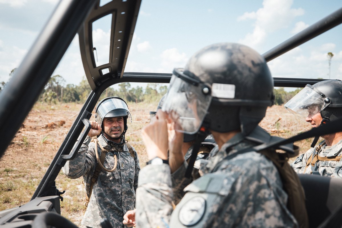 FLStateGuard's tweet photo. Equipment can be issued. Readiness is earned. We prepare soldiers to act when seconds matter.
Discipline, confidence, and purpose—that’s what separates us from the rest. #CapableCompetentProfessional #FloridaStateGuard #MissionReady https://t.co/l5zMYtg7Mz