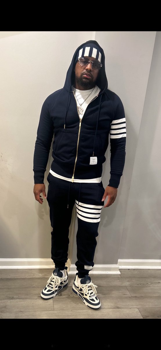 Ziggy (@rip_rome) on Twitter photo 