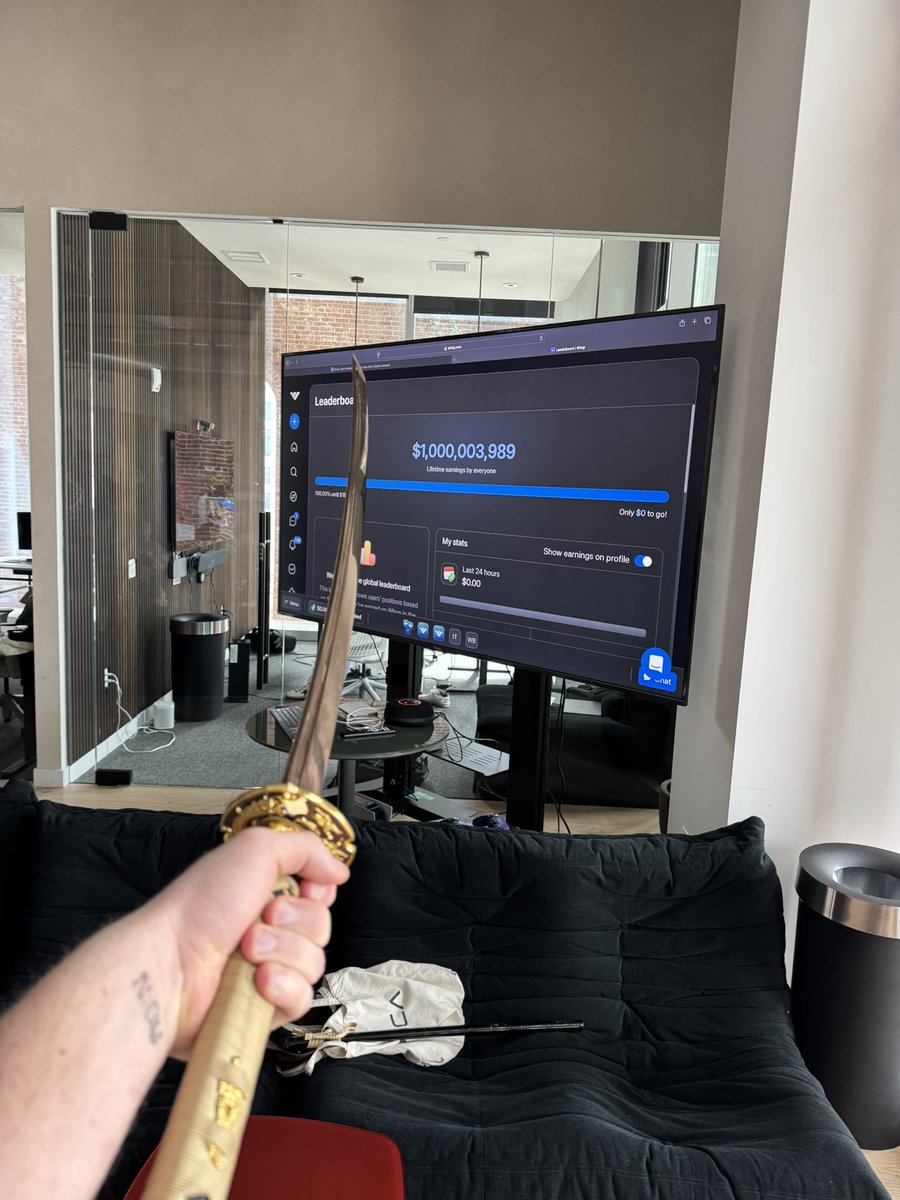 dwilms's tweet image. Billion fucking dollars