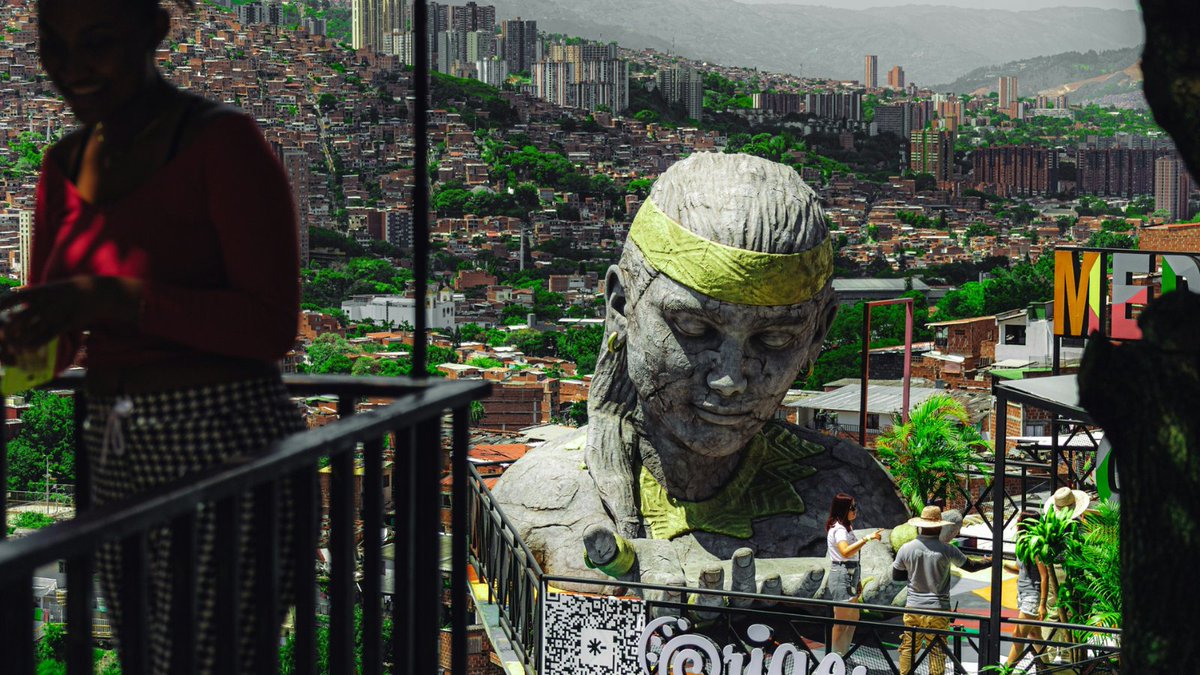 🎨 From notorious to vibrant—Comuna 13’s transformation is pure inspiration. Ride the outdoor escalators, explore vibrant street art, and feel the resilience of Medellín’s most colorful district. Join us in Colombia! bit.ly/4g6Iu7s