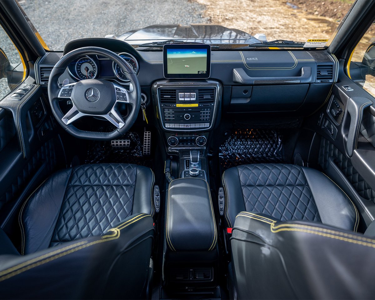 Barrett_Jackson's tweet image. Who’s ready to take this 6x6 for a spin? This 2017 @MercedesBenz #G65 #AMG has been transformed into a #Brabus #custom #6x6, because four wheels just weren’t enough.

Read more: bit.ly/PB25TW-2017Mer…