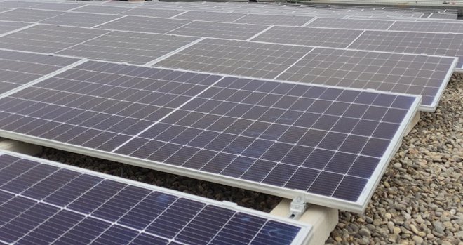 CanalTerrassa's tweet image. 🔌☀️| Els recintes dels dipòsits d’aigua de #CanBoada i #CanPoal tindran mòduls fotovoltaics

▶️S&apos;instal·laran 1.133 mòduls en aquests equipaments que gestiona l’empresa municipal #TAIGUA
terrassadigital.cat/els-recintes-d… #Terrassa