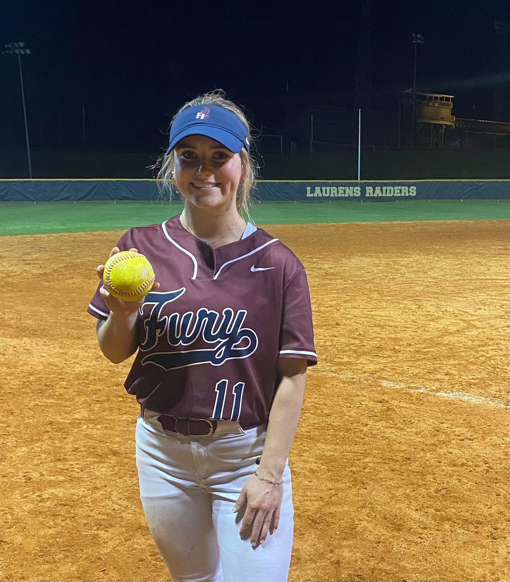 Congratulations to Olivia Lieb on her 4th 💣 of the season against the Laurens Raiders last night!! 🥎💪🏻🥎