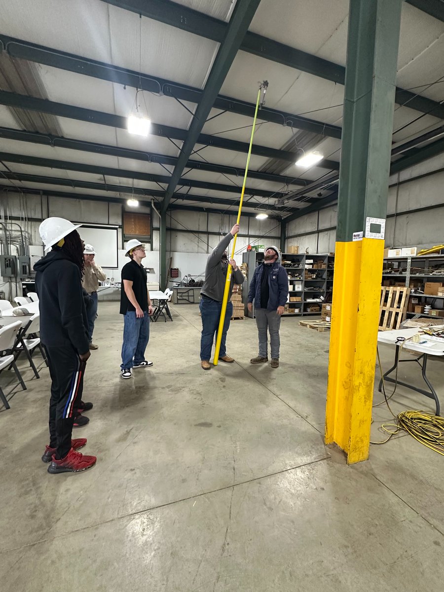 Warren RECC tweet media