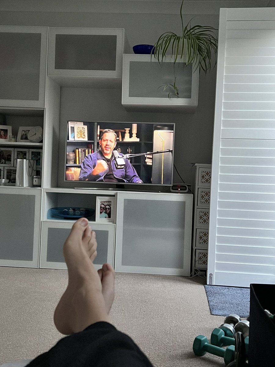 Relaxing time watching <a href="/davidblaine/">David Blaine</a> and <a href="/jayshetty/">Jay Shetty</a>