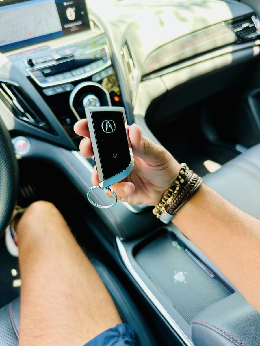 Mitad de semana, nueva prueba de manejo 😏👌 ya les platico sobre el Japonés Premium que estaré probando estos días 😮‍💨🔥