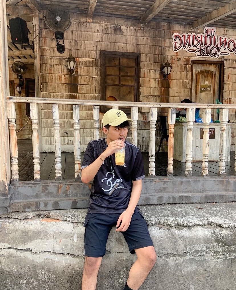 pseudonymstet's tweet photo. Pake jersey tapi ke dupan🙏🤏 https://t.co/ynYvFFR446