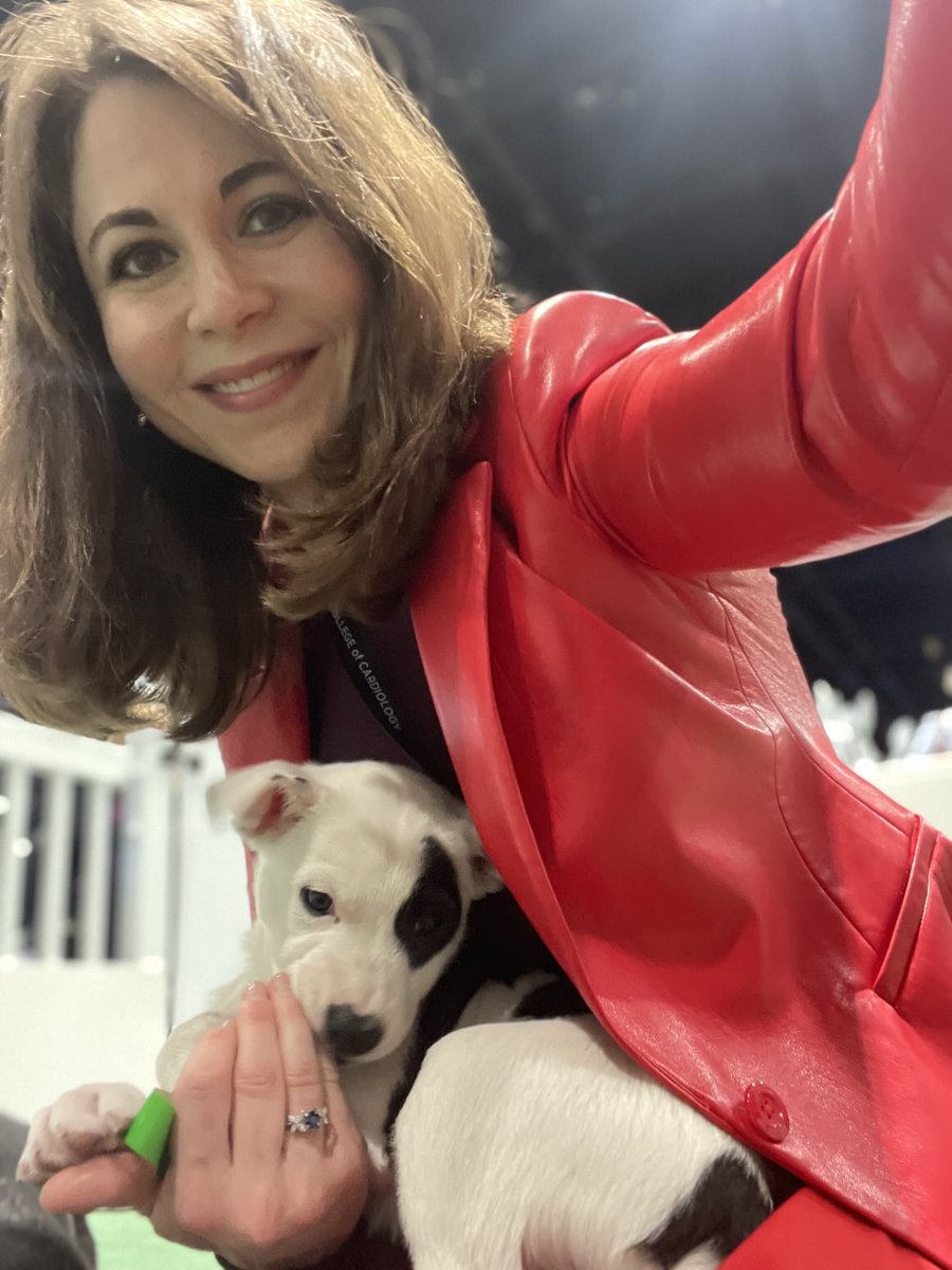 hull_md's tweet image. Observational data associate dog ownership w/better mental health, HTN control, CV mortality; possibly mediated by ⬇️SNS activation & ⬆️physical activity. Potentially confounded by other variables, but nonetheless enjoying puppy love @ACCinTouch #ACC25 & @YaleMed