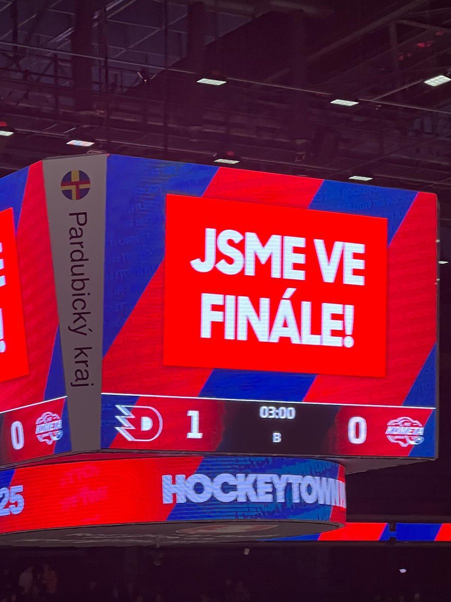Nejlepší předkrm. Naši junioři postoupili do finále extraligy, kde je čeká Sparta. Velký úspěch, na jaký čekalo <a href="/HCPCE/">HC DYNAMO PARDUBICE</a> 23 let. Gratulace celému týmu.