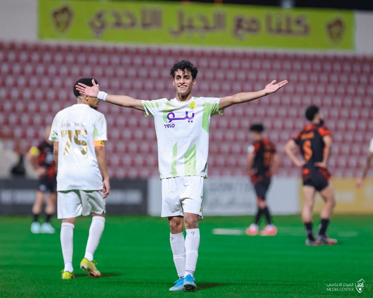 سـلـطـان قال كلمته في المـيدان 🫡🤎

#أحد_الصفا