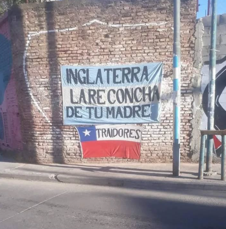 PROHIBIDO OLVIDAR, LAS MALVINAS FUERON, SON Y SERÁN ARGENTINAS 🇦🇷
INGLATERRA LA CONCHA DE TU MADRE