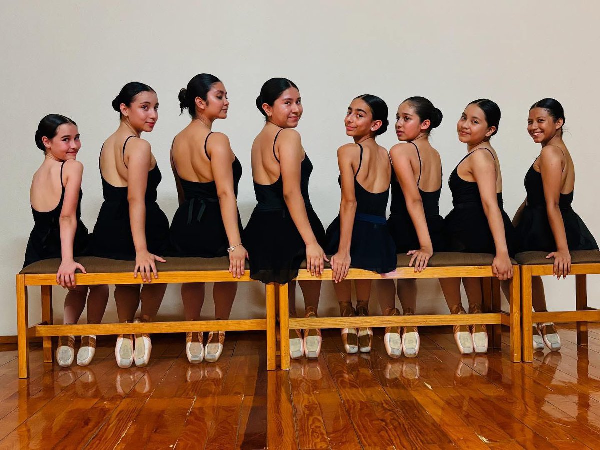 EEC_SER's tweet image. Agenda tu clase de muestra, inscríbete en abril y recibe la promoción más grande de todo el año 💯 % de descuento en la inscripción y 50% de descuento en el uniforme por el día internacional de la danza. 

Inf. 7773166788

#ballet #jazz #puntas #repertorio #mentoriaparamaestros