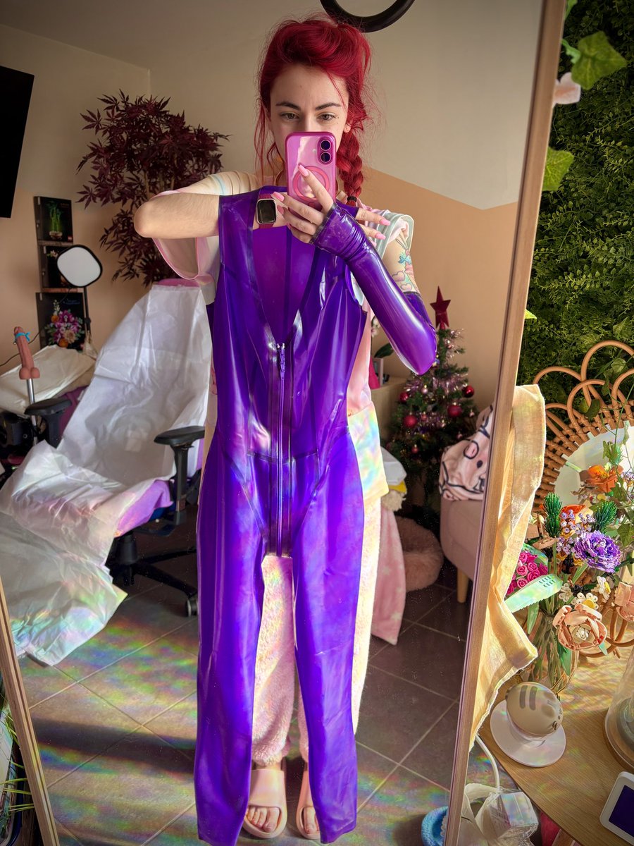 Indriya2x0 ๐ป๐ต๐ (@indriya2_0) on Twitter photo Essayage de ma nouvelle combinaison latex ce soir en live !
Jโai franchi le pas <a href="/MintJulepFetish/">๐ Mint Julep ๐</a> ๐ซฃ๐ Essayage de ma nouvelle combinaison latex ce soir en live !
Jโai franchi le pas <a href="/MintJulepFetish/">๐ Mint Julep ๐</a> ๐ซฃ๐