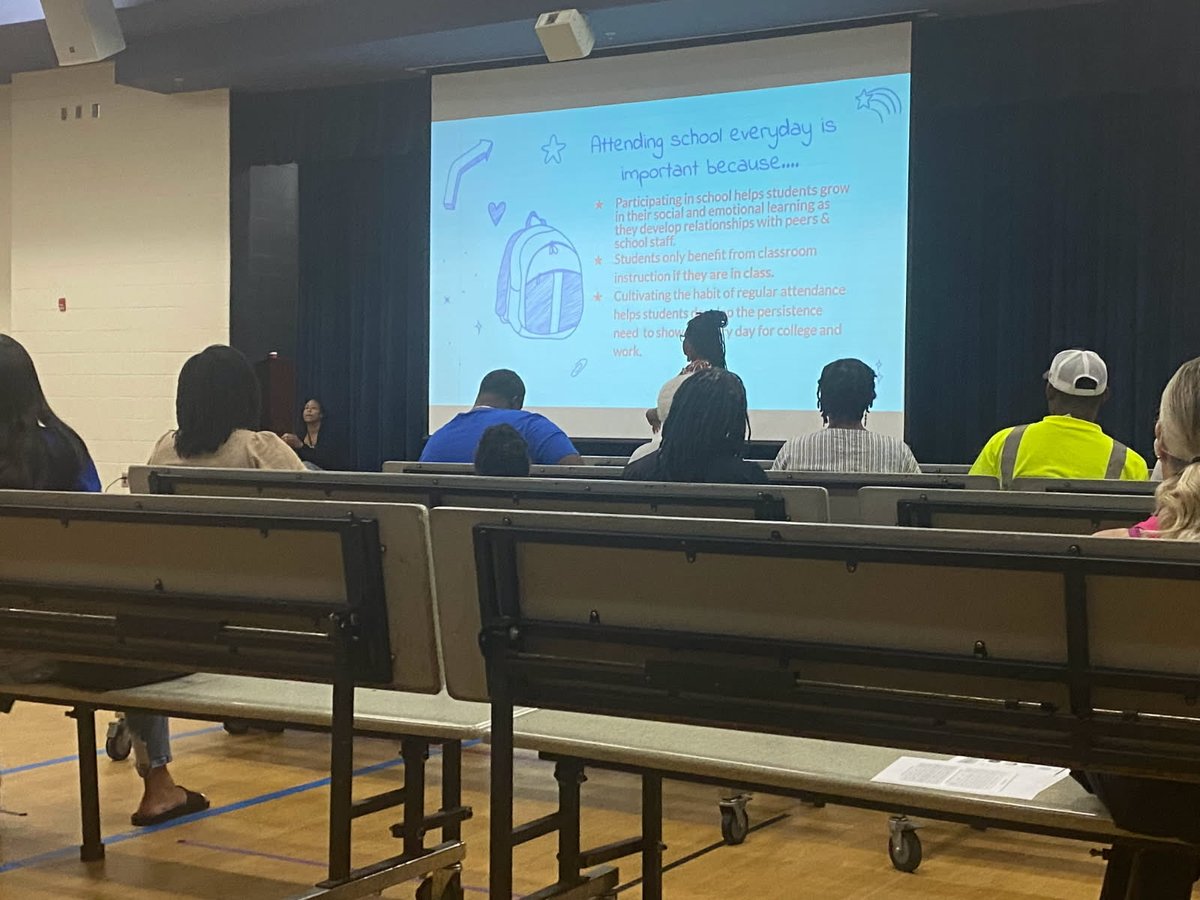 Informing ⁦<a href="/SEstarsR2/">Sandlapper Stars</a>⁩ parents about attendance for their future scholars was successful. These students will be  Future Ready and Purpose Driven. #AttendEverydayin2