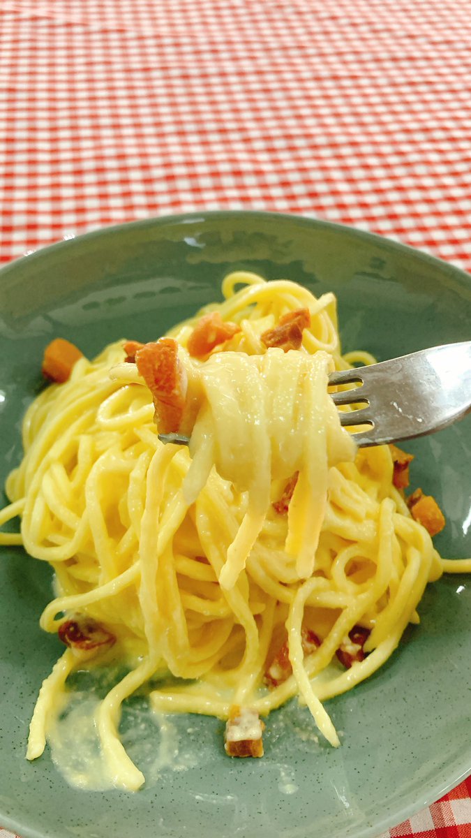 El domingo en el día mundial de la carbonara y en Tante Ottilia los esperamos con este plato delicioso
Escalada 2800, Victoria 
Club Alemán de Punta Chica
Reservas al 1122542747
#GiornataMondialeDellaCarbonara 
Siempre con quesos <a href="/TregarOk/">Tregar</a>