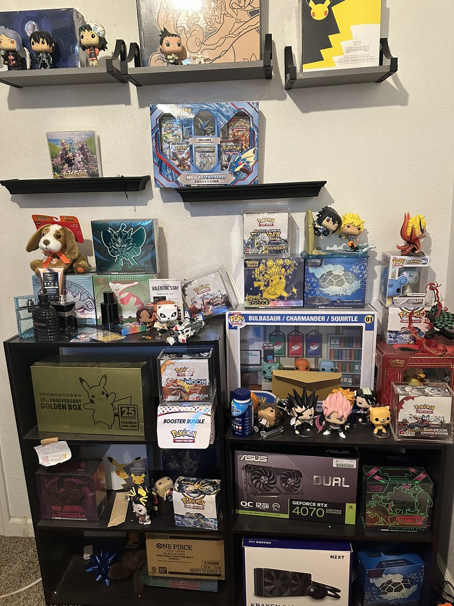 juanchoodelran1's tweet photo. @Brandondeaths @PokemonDealsTCG Nah not a scalper https://t.co/PCLvWIORlt