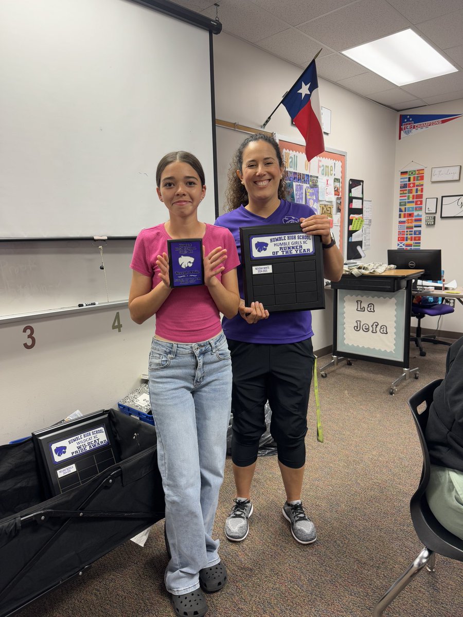 humblegirlsxc's tweet image. Brought our end of year BBQ inside due to weather, but enjoyed celebrating the Wildcats and their accomplishments!