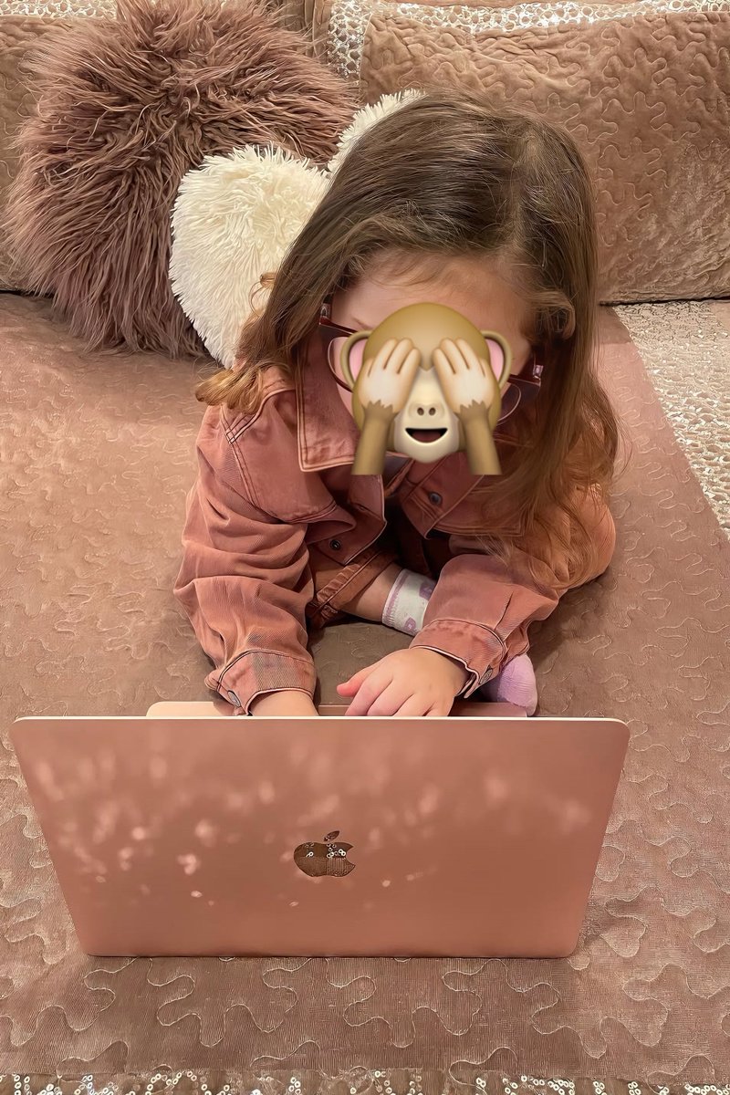 Cooking for someone who I love is my daily dose of joy 

watching her eyes light up over a steaming bowl is better than any Michelin stars.