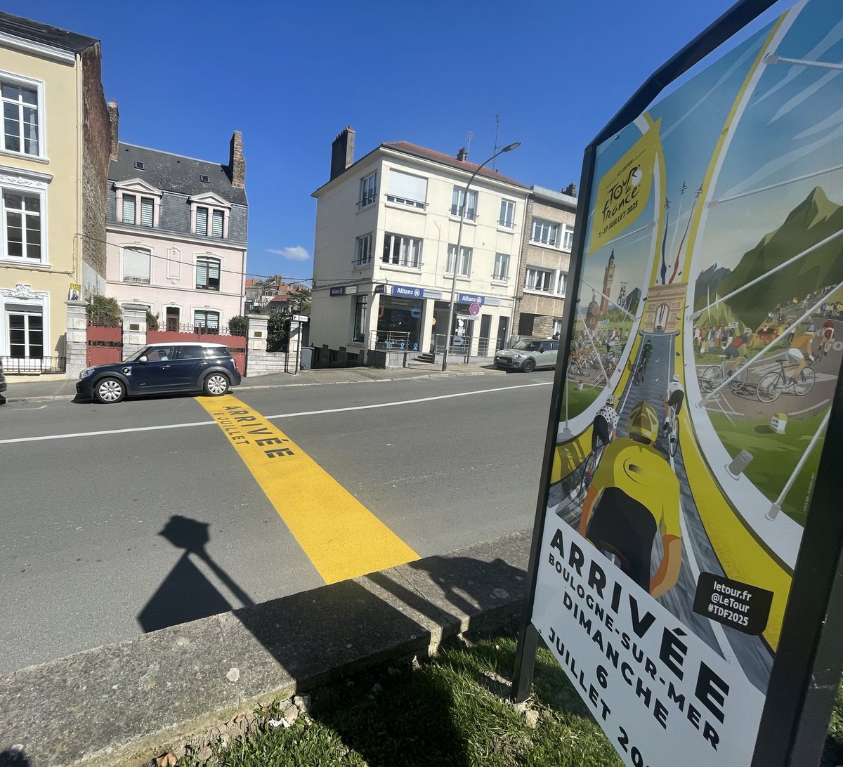 Dag 2 werkbezoek De Avondetappe 2025 <a href="/NOSsport/">NOS Sport</a> Boulogne-sur-Mer de finishlijn #tdf2025
