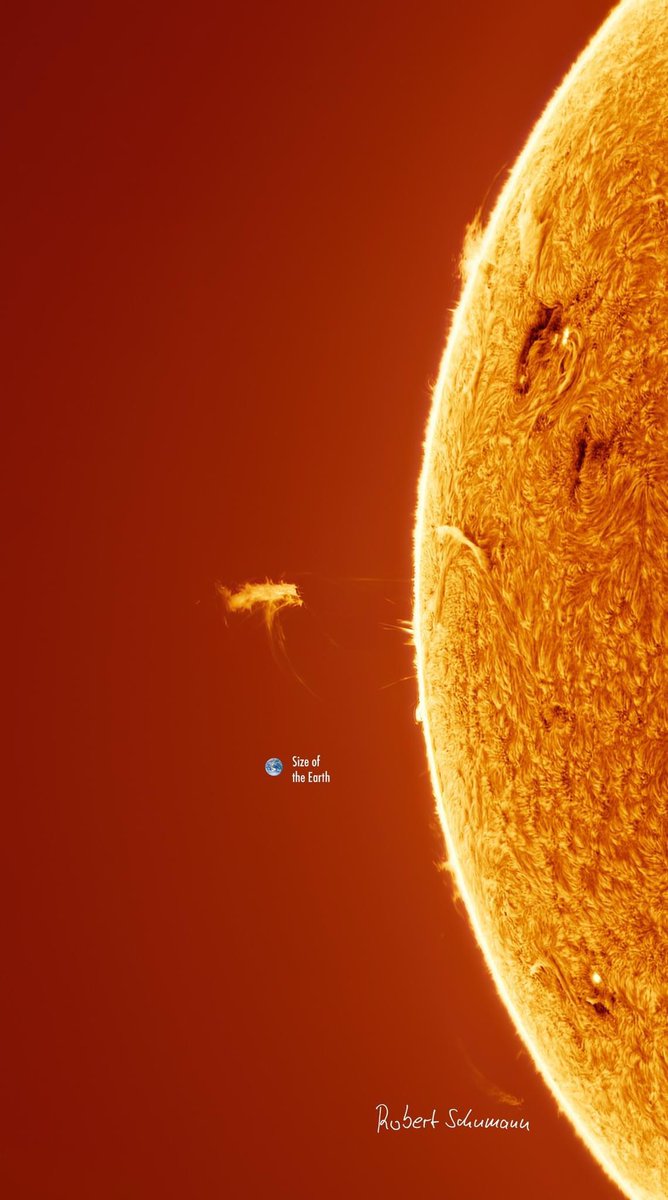 konstructivizm's tweet image. Floating prominence from our sun is bigger than the Earth