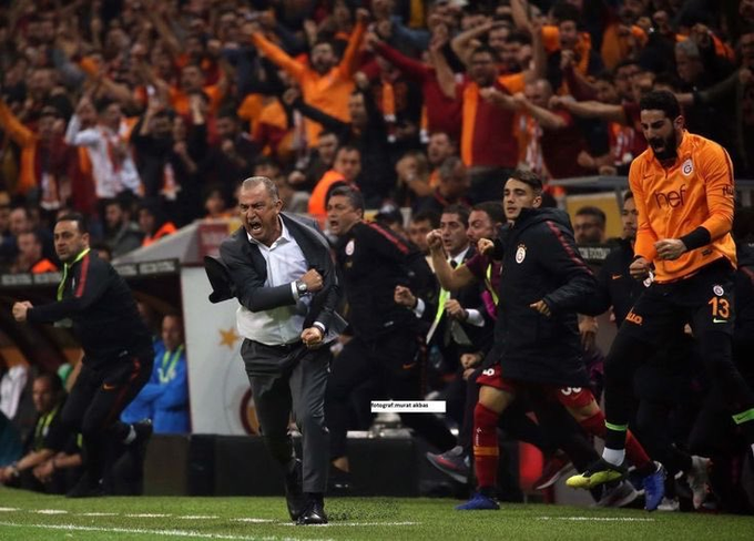 kavga kaos başlayınca ekran karşısında şöyle olduk amk