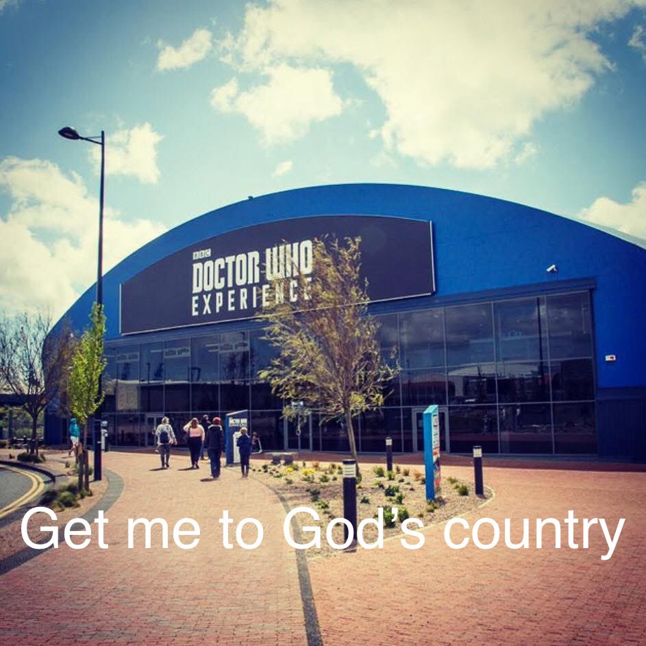 chlo 🏎️ (@_cosmicangst) on Twitter photo 